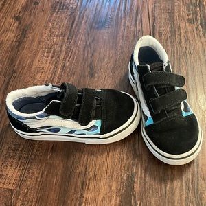 Toddler size 9 Vans